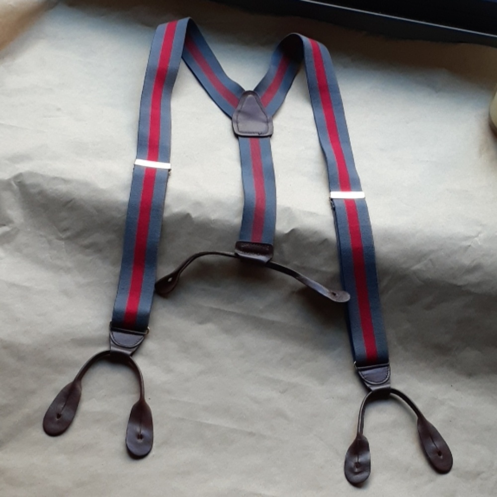 CAS suspenders